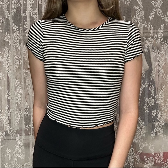 ♡ Tilly’s Striped Tee ♡ - Picture 2 of 2
